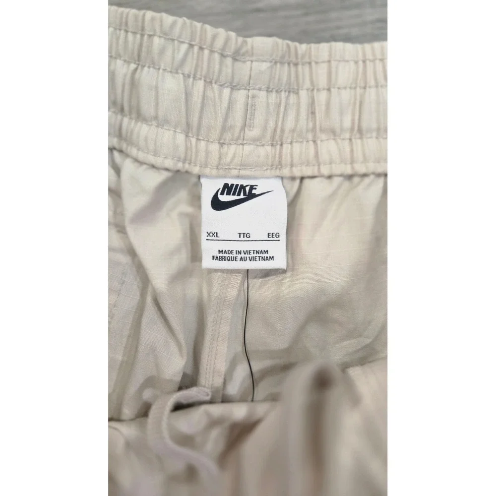 Nike Mens Cargo Shorts Beige‎ Loose Fit Elastic Waist Drawstring XXLarge